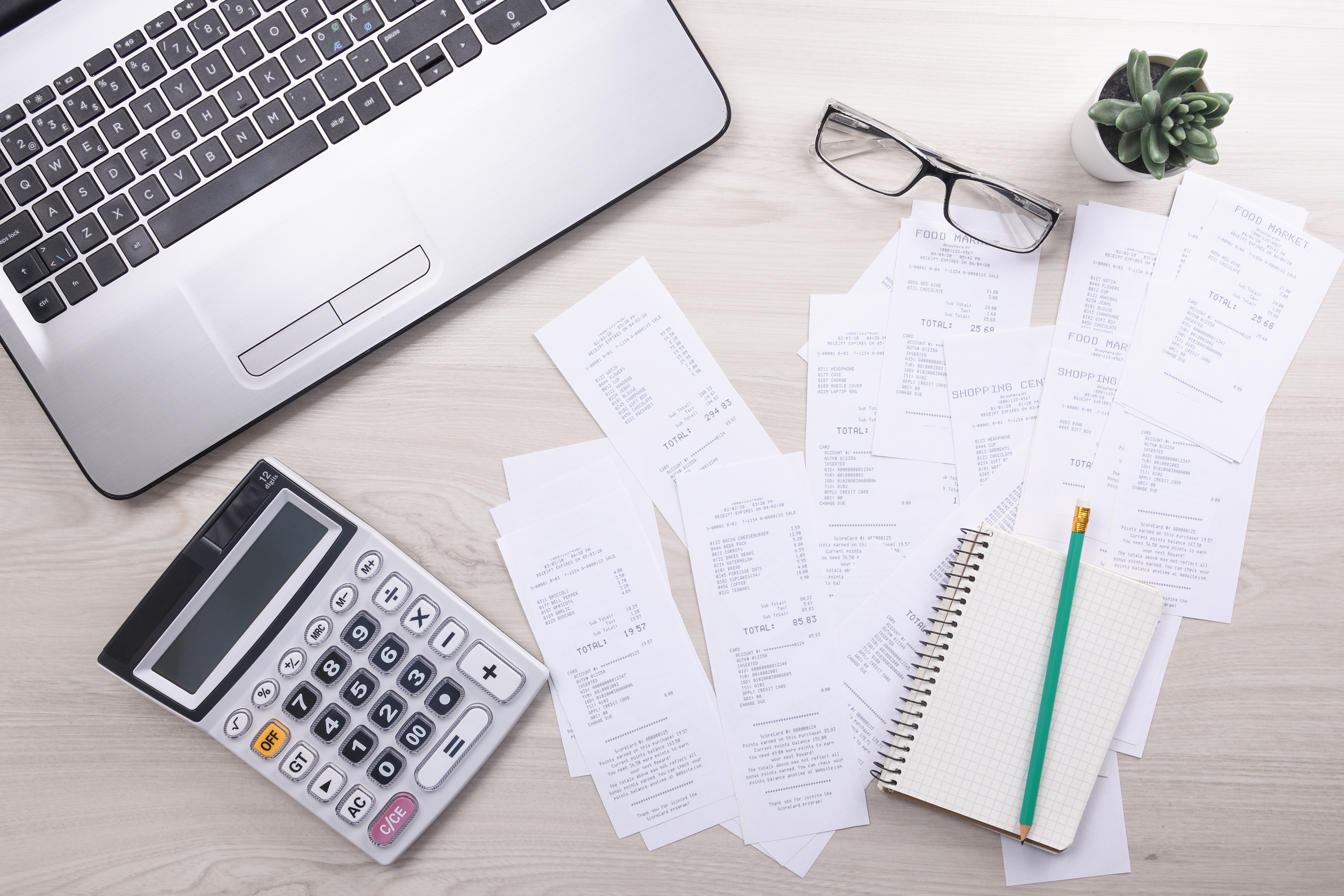 Bills Calculator With Checks Goods Services